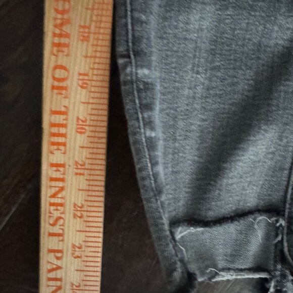 Gray LOGO by Lori Goldstein Ankle Jeans 22 WP Petite - Picture 4 of 6